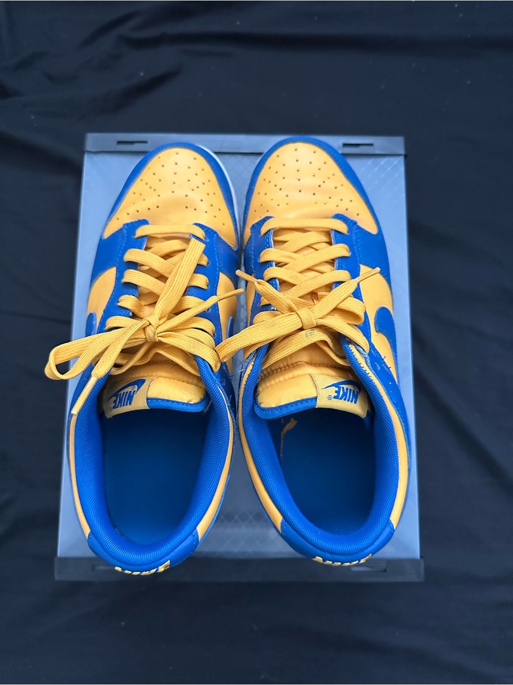 Nike DUNK LOW UCLA Size 10